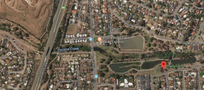 Google map showing the proximity of the Marston Drive reserve and wetlands to trails alongside the Southern Expressway.  