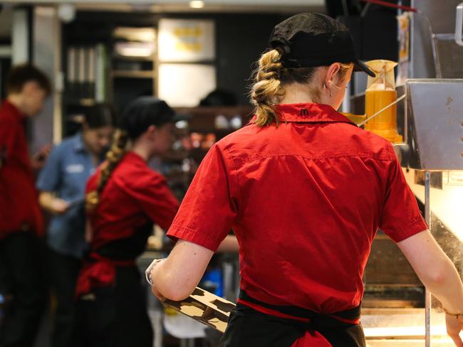 SYDNEY, AUSTRALIA : Newswire Photos - JANUARY 13 2025; A generic photo of a retail worker at a food takeaway shop in Sydney. Picture: Newswire/ Gaye Gerard