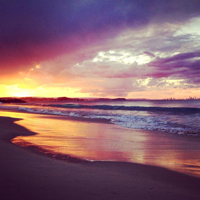 The sun sets over Coolangatta Beach. Picture: Instagram/@black_sesame (Alison Miller)