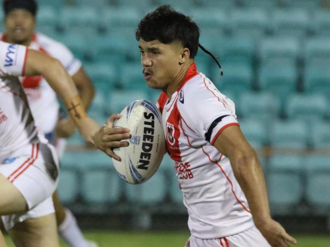 Tyler Peckham-Harris takes off for St George. Picture: Warren Gannon Photography