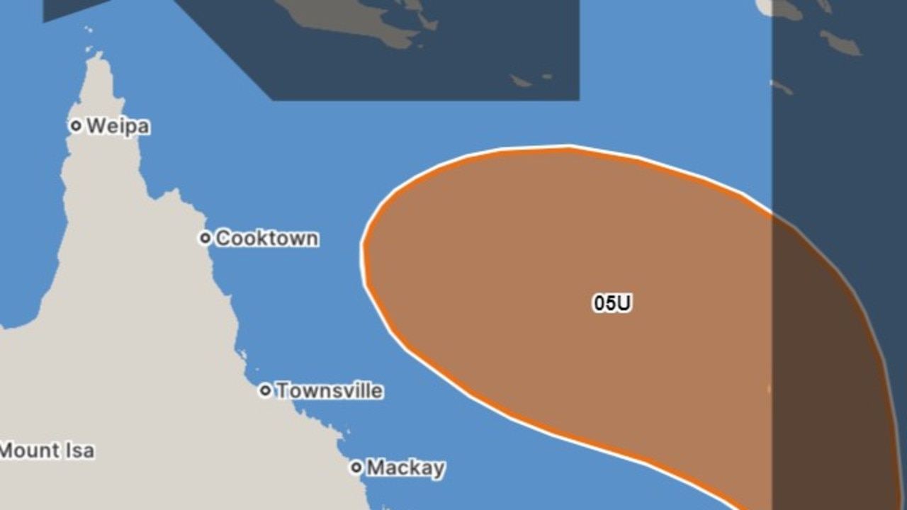 Tropical low forms off far north Queensland, with BOM warning a cyclone ...