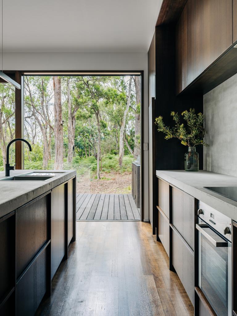 Killora Bay holiday home, Bruny Island, Tasmania. Designed by Lara Maeseele in association with Tanner Architects. Builder: Tim Watson + Driftwood Workshop. A shortlisted entry in the Tasmanian Architecture Awards. Photo by Adam Gibson.