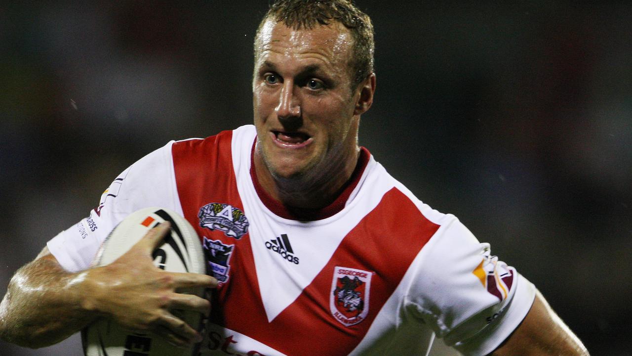 Mark Gasnier in action during the St George-Illawarra Dragons v Gold Coast Titans NRL game at WIN Stadium, Wollongong.