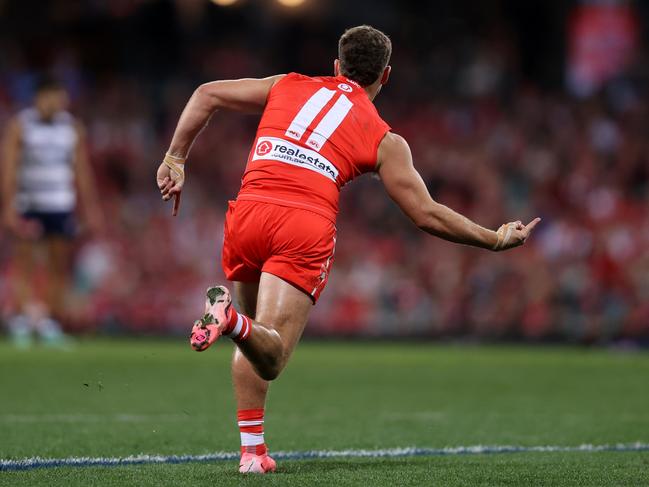 Tom Papley turned the game on its head with two goals in a few minutes on the edge of the three-quarter-time siren. Picture: Jason McCawley/AFL Photos/via Getty Images.