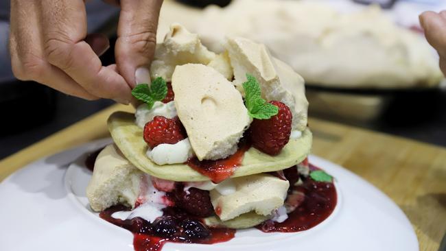 Lakanto’s ‘messy Pavlova’. Picture: Jenifer Jagielski