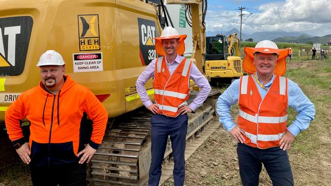 Mulgrave MP Curtis Pitt, Transport and Main Roads minister Mark Bailey and Cairns MP Michael Healy announce work has started to build on one of Far North Queensland’s longest off-road bikeways. The new seven-kilometre Bruce Highway – Cairns Southern Access Cycleway.