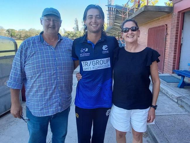 Lachie Bangs with proud parents Rick and Roz. Pic: John ‘Zebra’ Zarb.