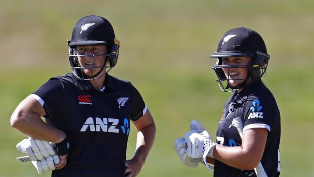 Sophie Devine and Amelia Kerr pose a huge threat for the Aussies.