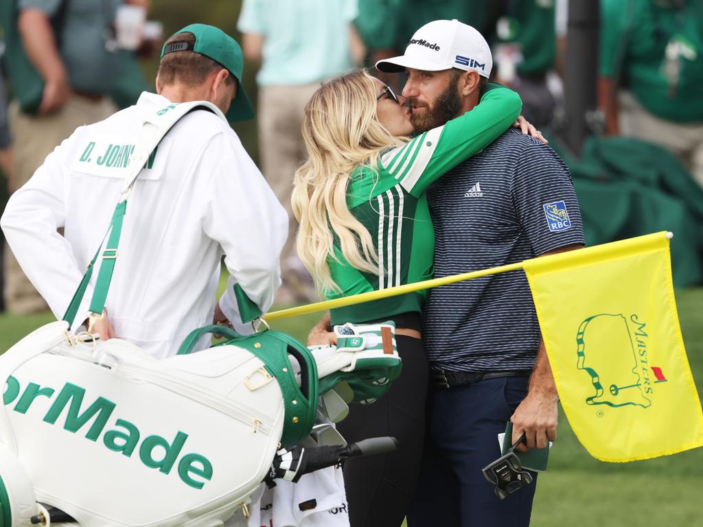 Dustin Johnson wins.