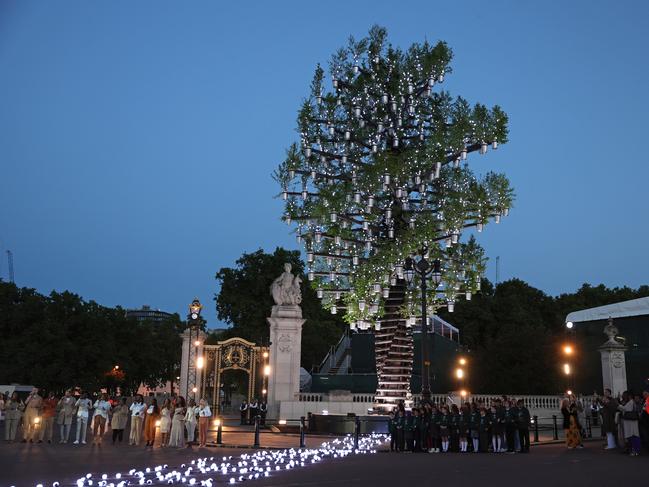 The "Tree Of Trees" at The Principal Beacon at Buckingham Palace. Picture: Getty Images)