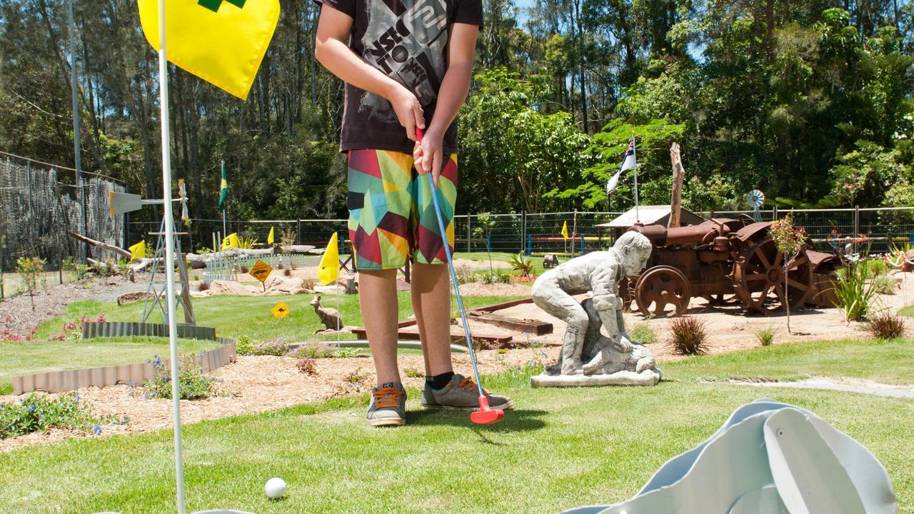 Hervey Bay RSL breaks ground on Torquay mini golf course The Chronicle