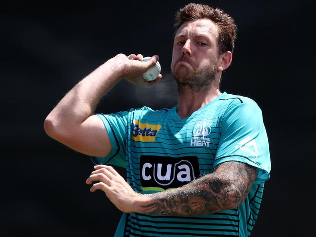 GOLD COAST, AUSTRALIA - DECEMBER 13:  James Pattinson bowls during a Brisbane Heat BBL media opportunity at Metricon Stadium on December 13, 2018 in Gold Coast, Australia.  (Photo by Chris Hyde/Getty Images)