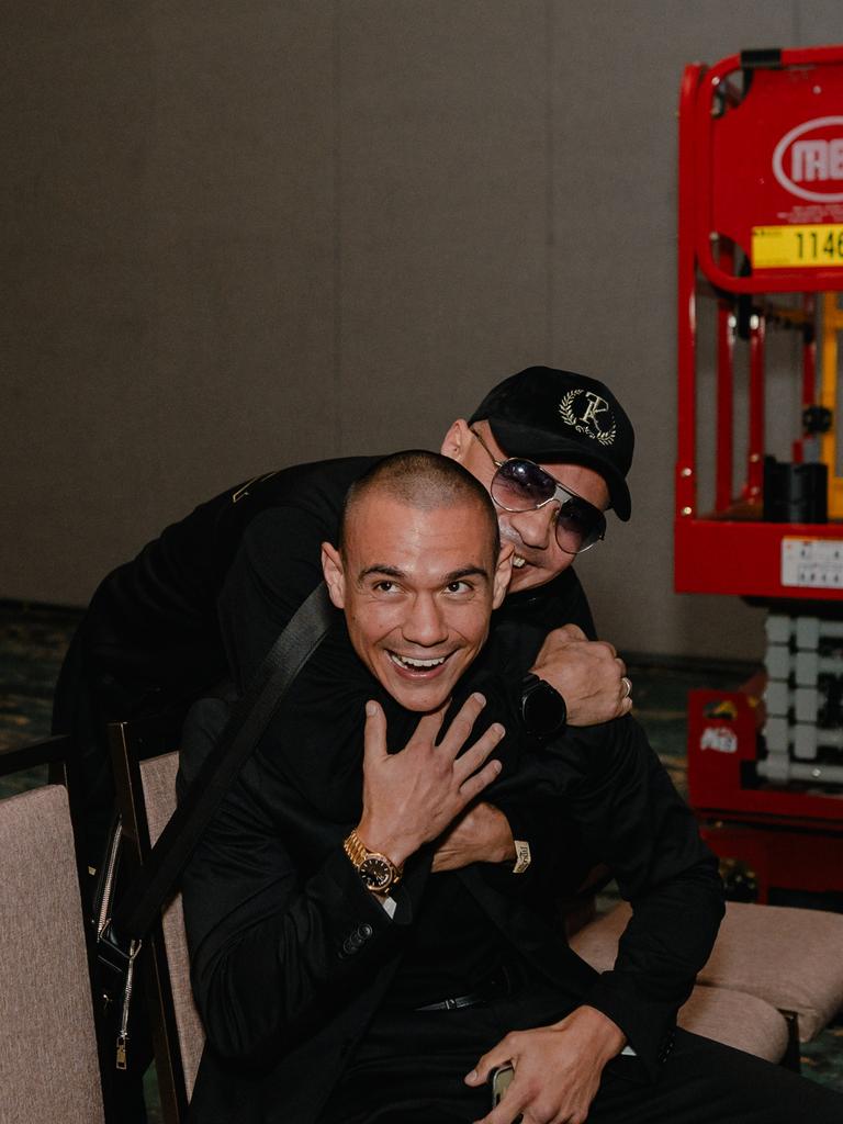 Kostya Tszyu surprises Tim with a headlock. Picture: Supplied