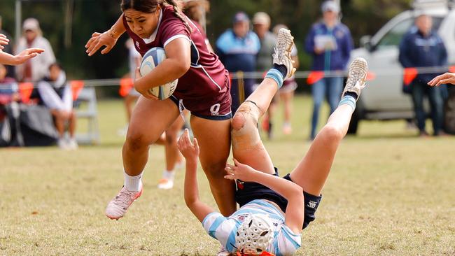 Action in the Girls 7s comp.