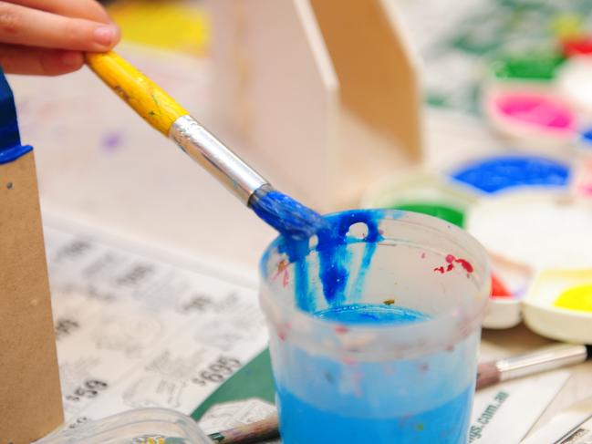 Bunnings DIY Workshop during school holidays Photo Luka Kauzlaric / The Observer