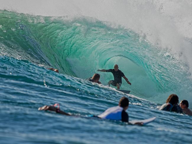 Snapper Rocks from this weekends swell. Please credit the image Tony Harrington/Harroart.com My number is 0427427761