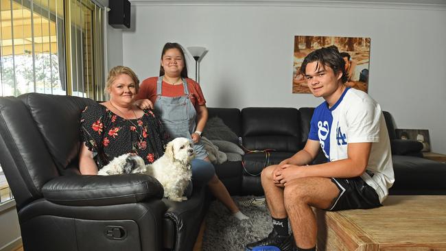 Simmone Le Raye, pictured with children Mikenzie and Declan, 16 recently switched their mortgage to a smaller lender. Picture: Tom Huntley