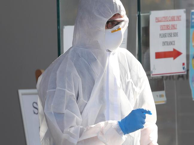 MELBOURNE, AUSTRALIA - NewsWire Photos JULY 30, 2020: A health worker is seen at Epping Gardens Aged Care home which has a COVID-19 breakout. Picture: NCA NewsWire /David Crosling