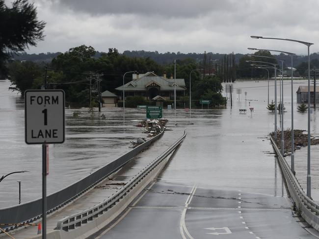 Flood waters at Windsor have closed the bridge and several major roads. Pictured is the Windsor Bridge. Picture: NCA NewsWire / David Swift