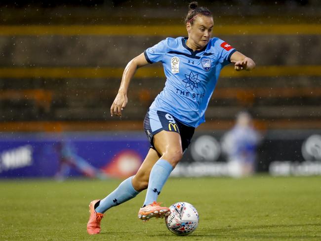 Caitlin Foord hopes her signing can take her game to a higher level.