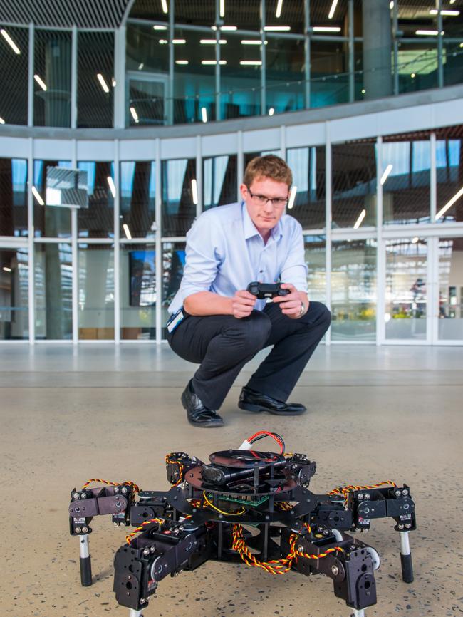 Flinders University PhD student Rowan Pivetta is developing hexapod (spider) robot technology to the stage where it can do the critical job of inspecting inside ships’ ballast tanks as effectively as a human.