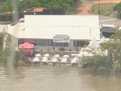 Water rises around the Brisbane Jazz club at Kangaroo Point during the king tide. Picture: Elliot Ryan