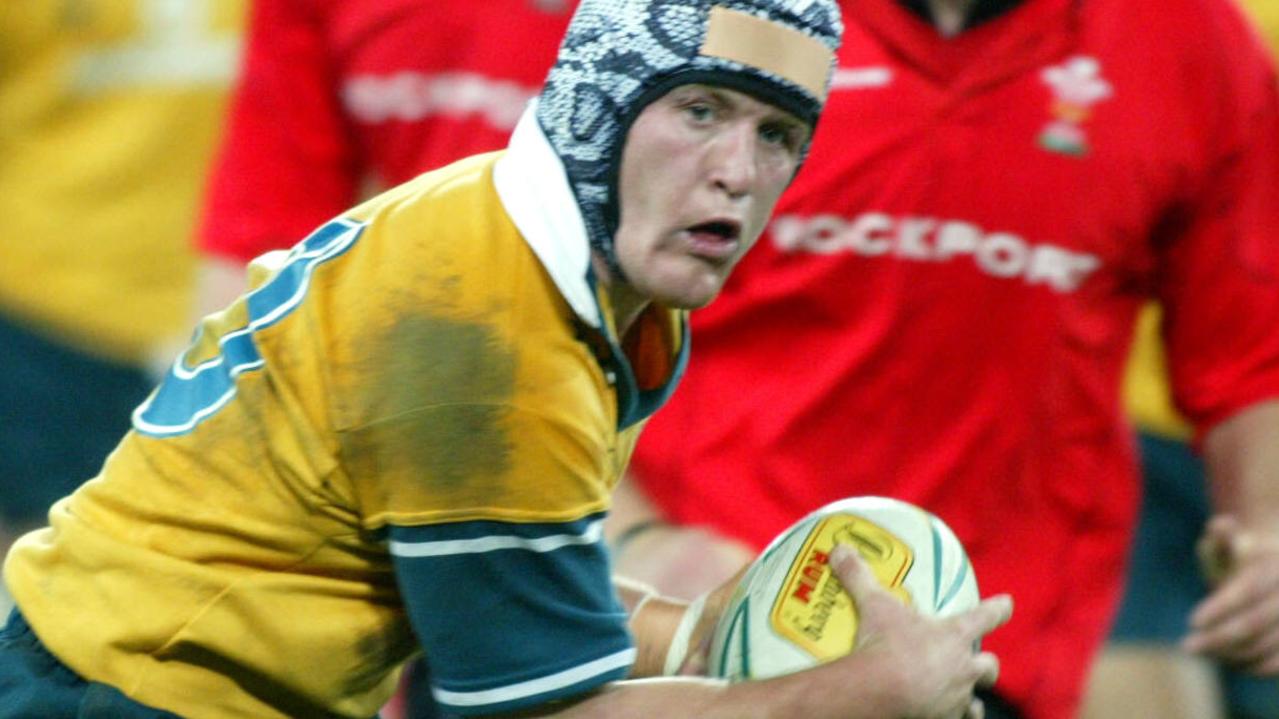 Rugby legend, insurer sued after alleged red-light T-bone crash