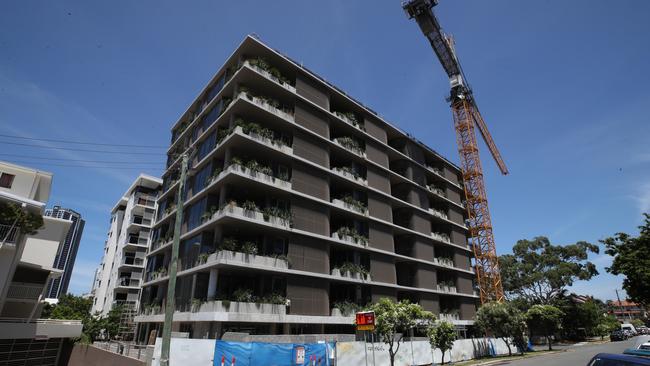 15 Waverley St development in Southport nearing completion. Picture Glenn Hampson