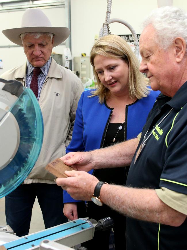 Bob Katter on the campaign trail with Rebekha Sharkie