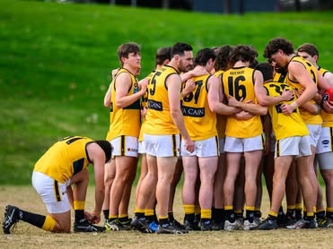 St Mary’s Salesian is aiming for a push up on the ladder. Image: Dennis Timm/VAFA Media.