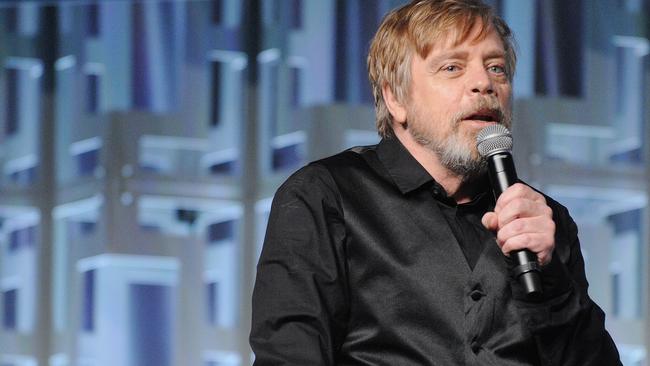 Mark Hamill Says Part Of Him Loved Carrie Fisher, During Star Wars ...