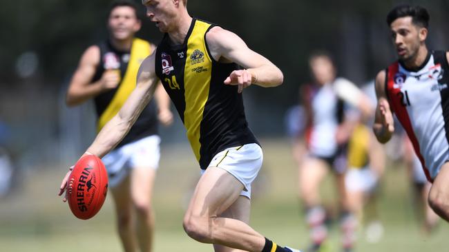 QAFL Reserves Grand Final 2021. Labrador Tigers v Morningside Panthers. Tigers player Josh Connolly. Photo: Deion Menzies