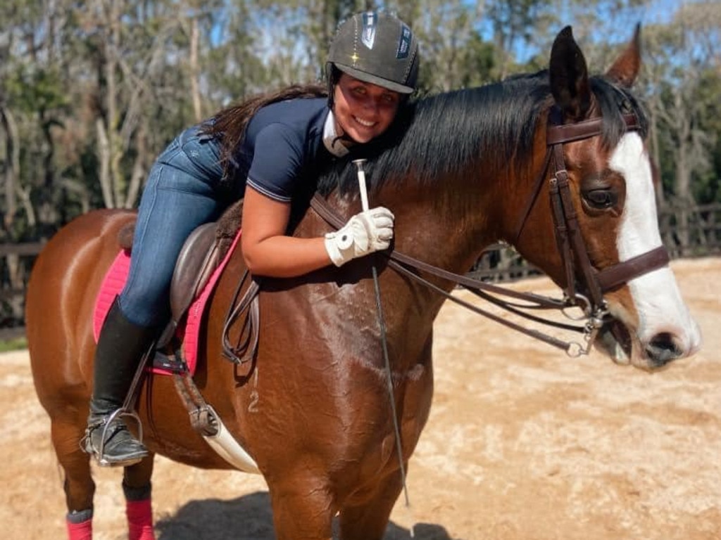 She said she was a ‘super healthy’ 19-year-old with no medical issues. Picture: @cienna.knowles/Instagram