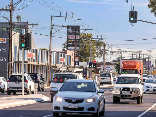 NEWS ADVNew Lights at Brighton:Upgrading of the Brighton Road and Edwards Street junction at South Brighton in AdelaideÃ¢â¬â¢s southwest,Image/Russell Millard Photography