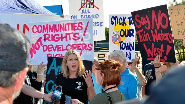 Narelle McCarthy from the Sunshine Coast Environment Council addresses the media. Picture: John McCutcheon