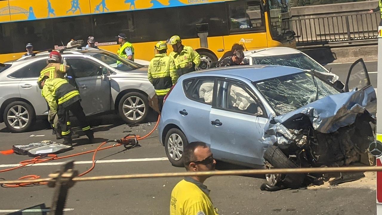 Two dead in horror Harbour Bridge crash