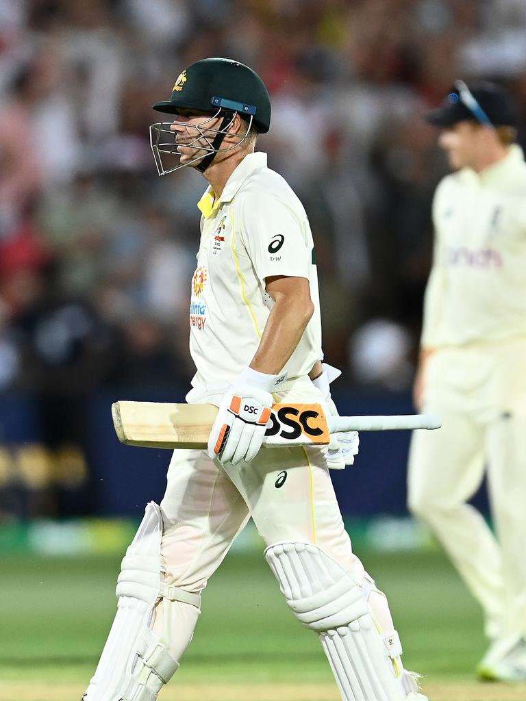 Warner was looking good until the run-out. (Photo by Quinn Rooney/Getty Images)