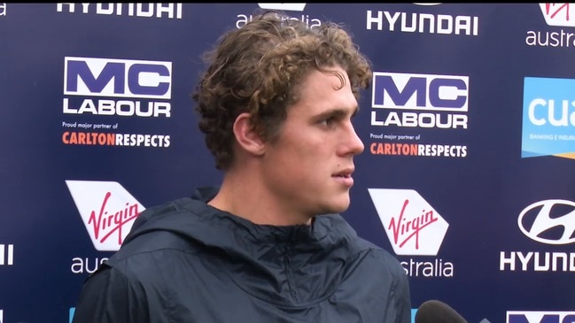 Curnow downplays knee injury — says he could be back in a month