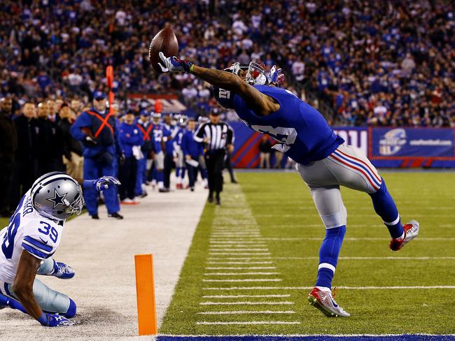 The shot of Beckham’s catch Mills would have liked to take.