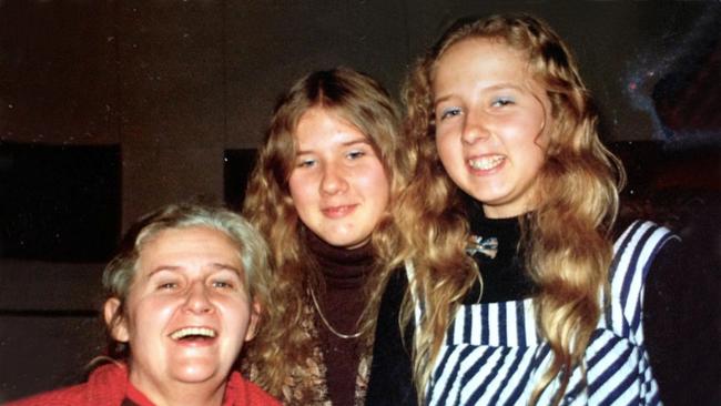 Dorothy Hewett with daughters Kate and Rozanna Lilley in about 1976-77.