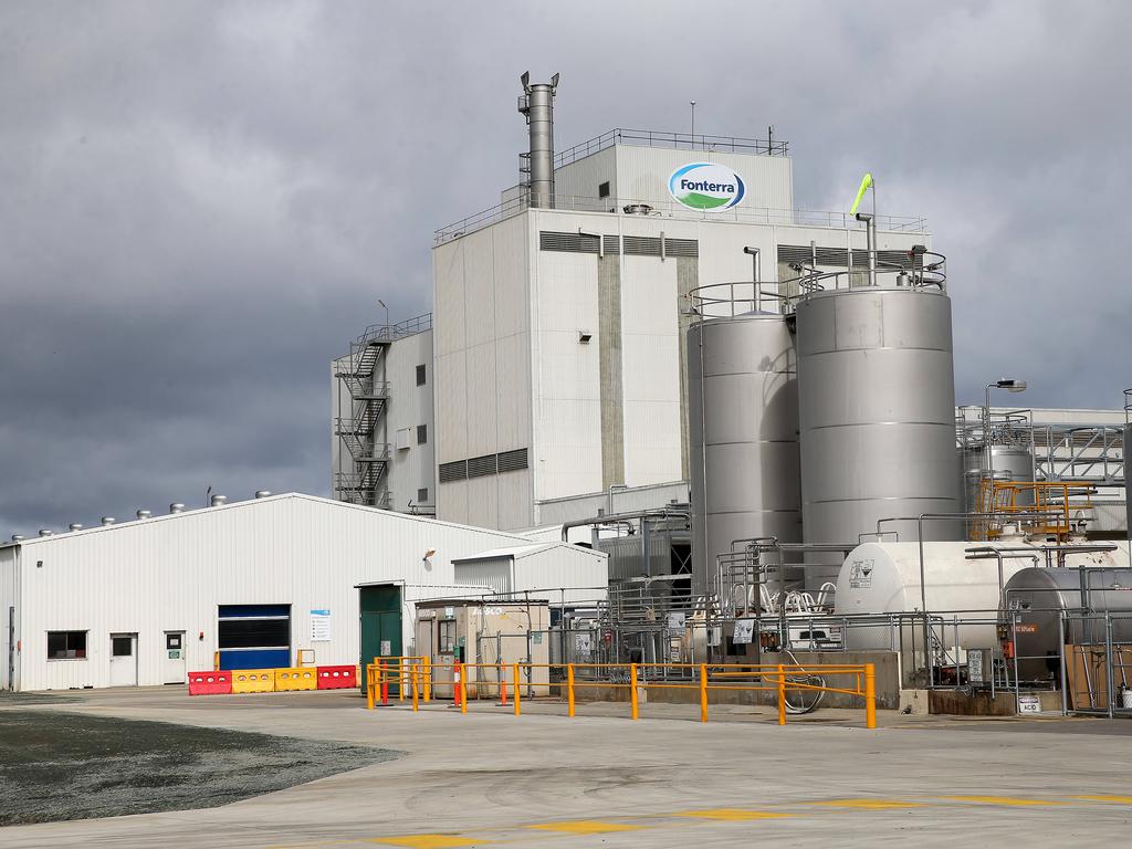 Business dispute: Fonterra sued over soured logistics deal | Herald Sun