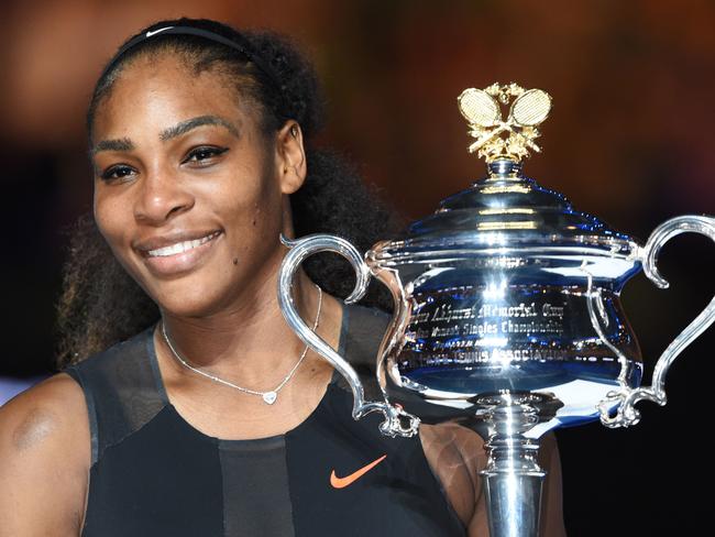 Serena Williams with the Australian Open trophy in 2017. Photo: Paul Crock (AFP)