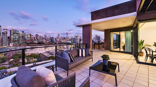 A penthouse at Cadigal Avenue, Pyrmont, fetched $7.15m.