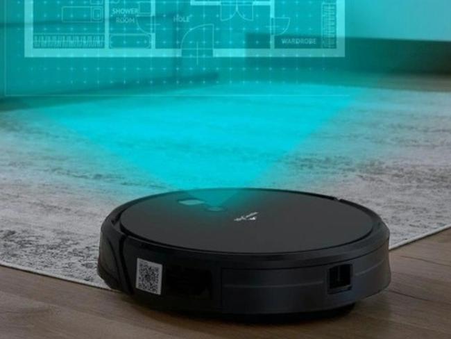 Check out shoppers' top picks for the best robot mop. Image: Myer.