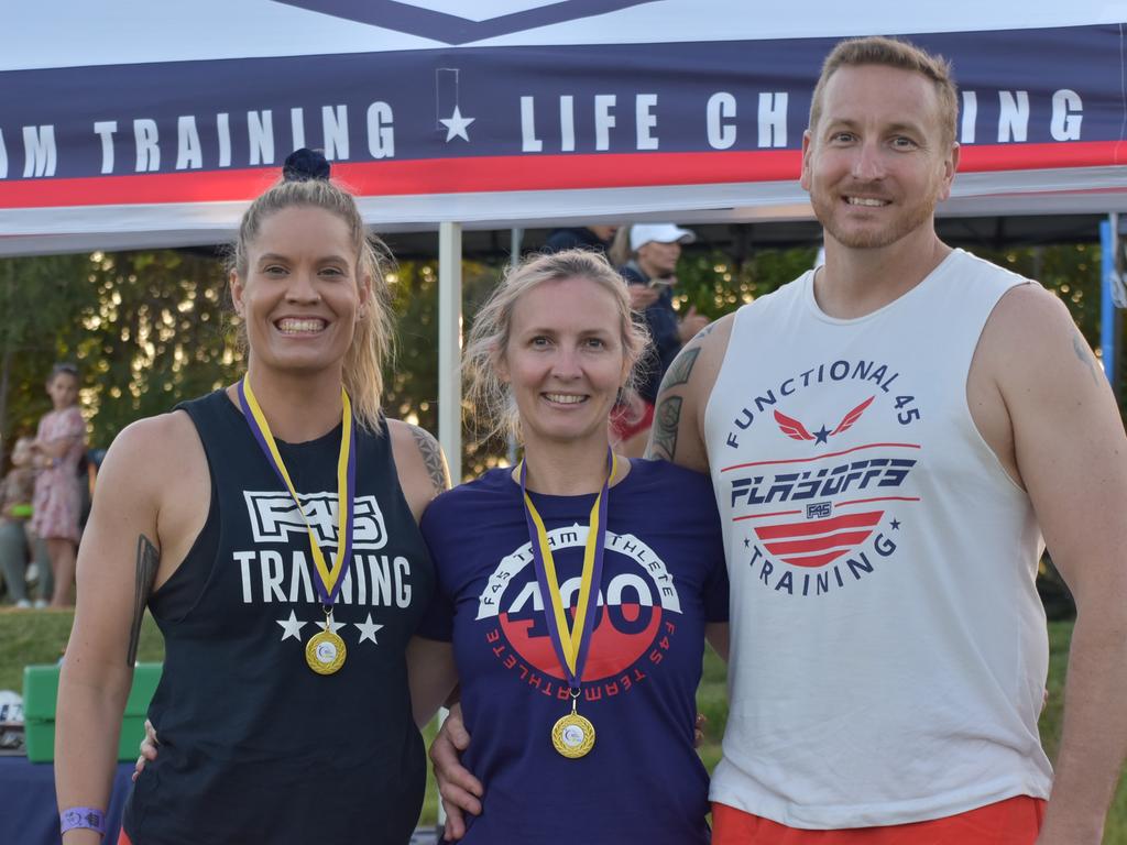 Mackay F45's Leah Edwards with Debbie and Paul McNeill at the Mackay Pioneer Valley Relay For Life, September 2021. Picture: Lillian Watkins