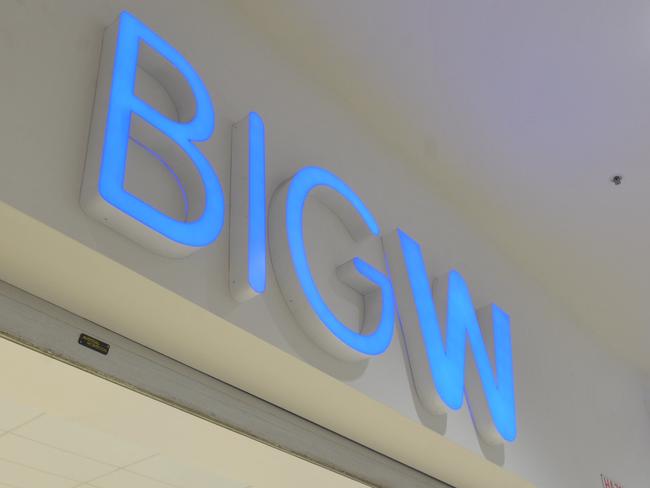 Big W sign