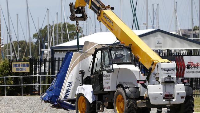 The recovery of the plane wreckage. Picture: Josh Woning