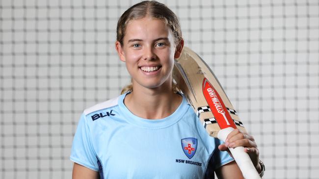 New South Wales Breakers cricketer Phoebe Litchfield pictured at cricket NSW in Homebush, Sydney. 2nd February, 2020. Picture by Damian Shaw