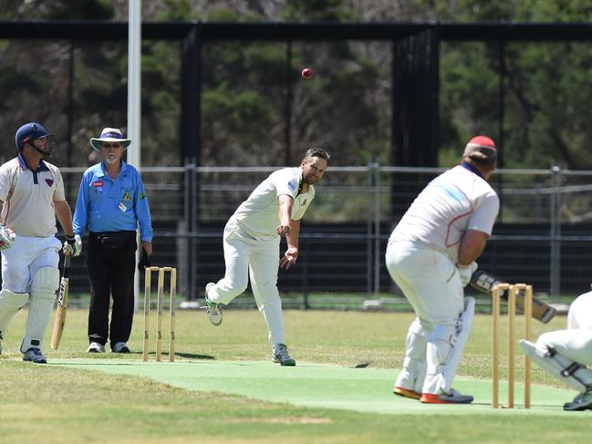 Chris Cleef bowling for Seaford. He’s joined Devon Meadows in 2022-23. Picture: Chris Eastman