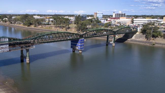 Burnett Bridge at Bundaberg.